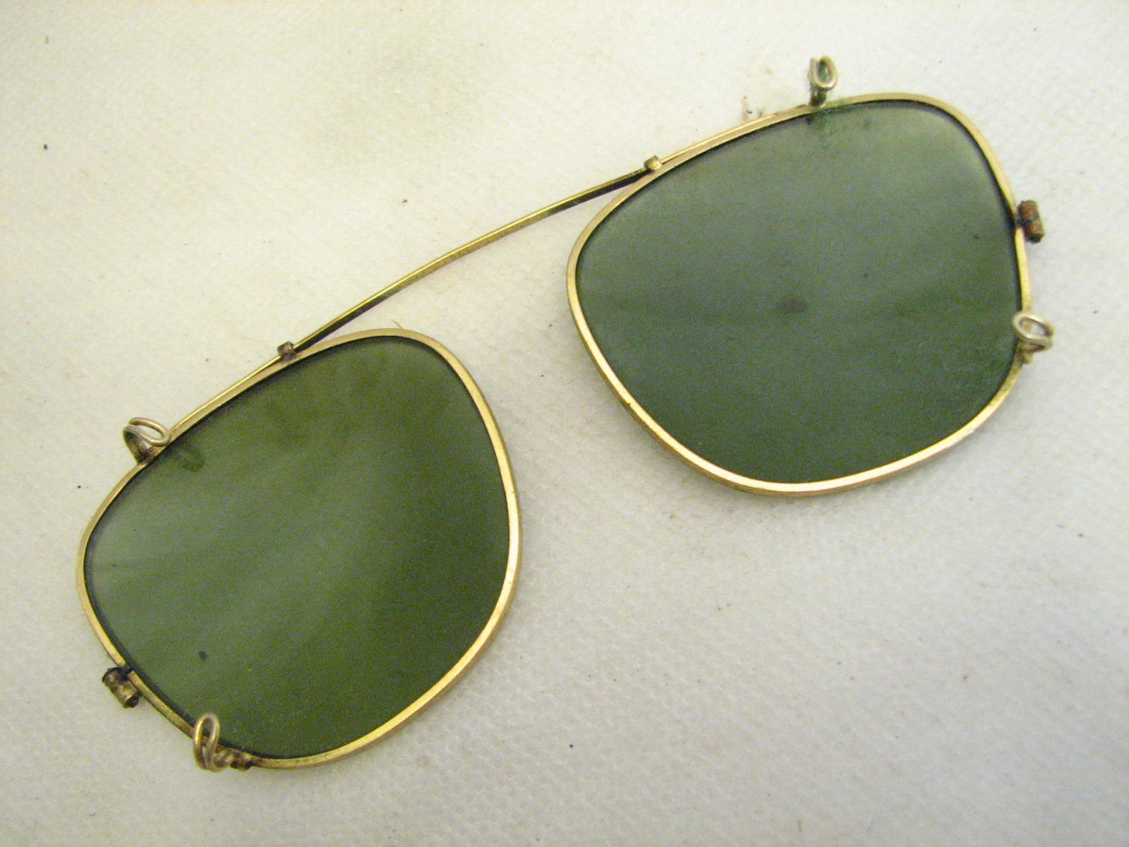 Vintage Ray-Ban Clip-On Sunglasses Gray-Green Smoke Shades w/Case