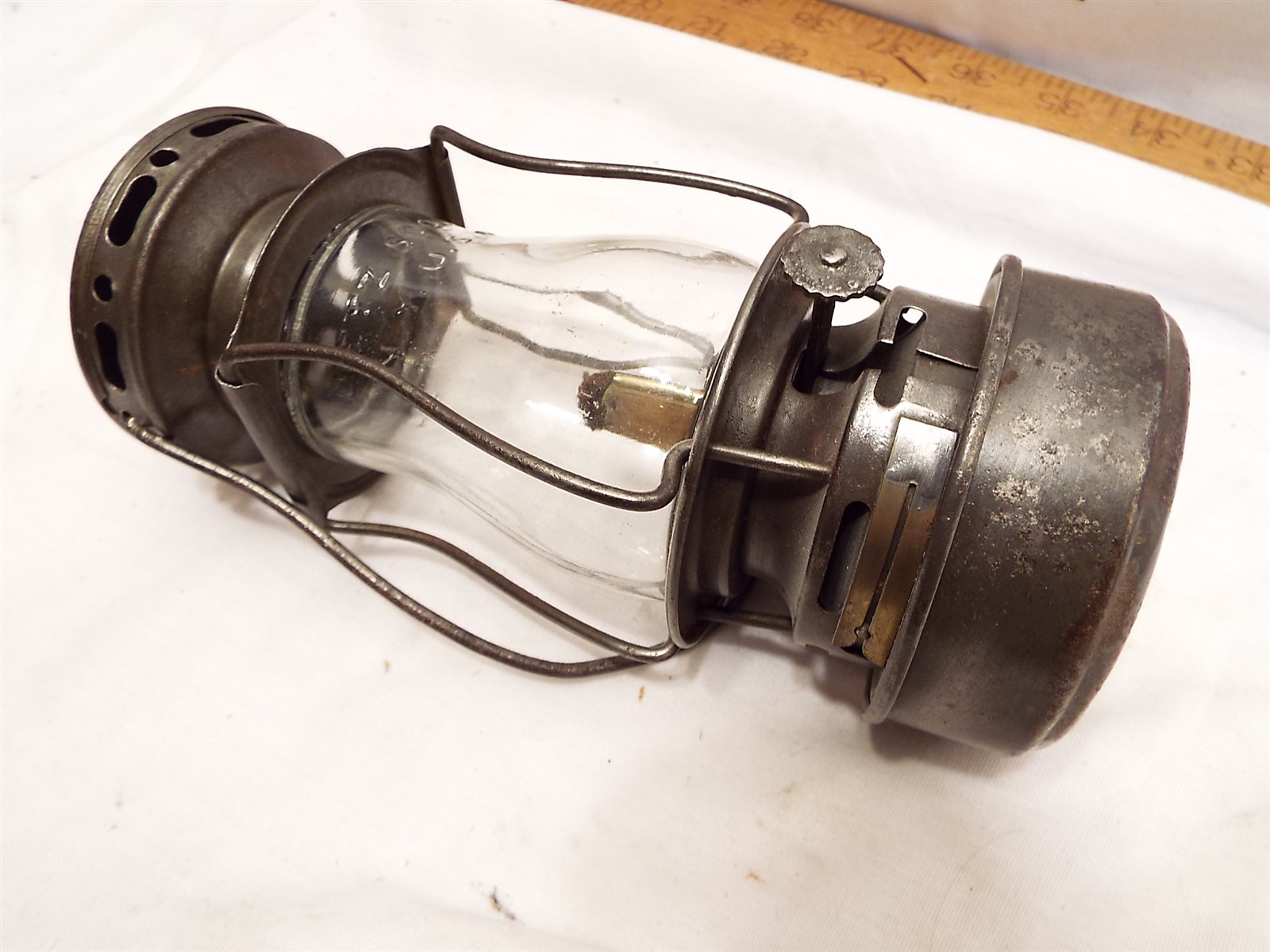 Dietz Scout USA Skaters Lantern Fluid Oil Lamp Kerosene Original