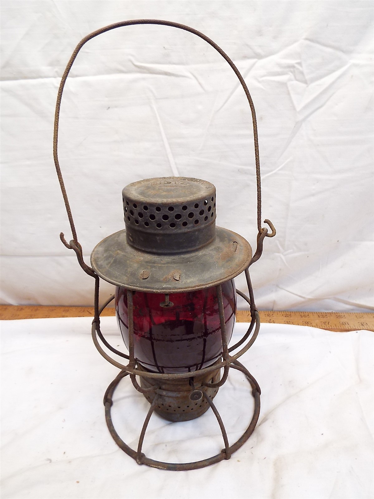 Dietz Vulcan # 89 Pennsylvania Lines Lantern Train Lamp Ruby Red