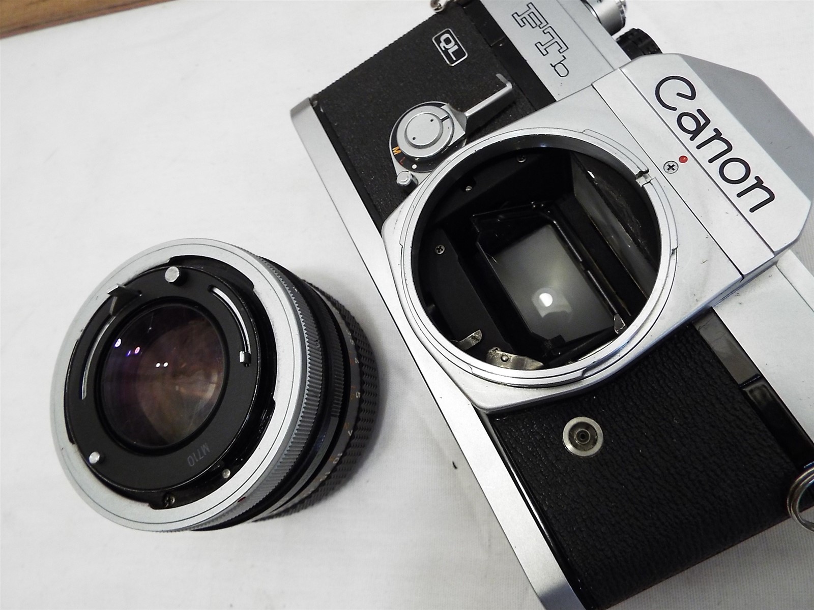 Canon FTb 35mm Film Camera QL w/Fast 50mm 1:1.4 FD Lens Meters | eBay