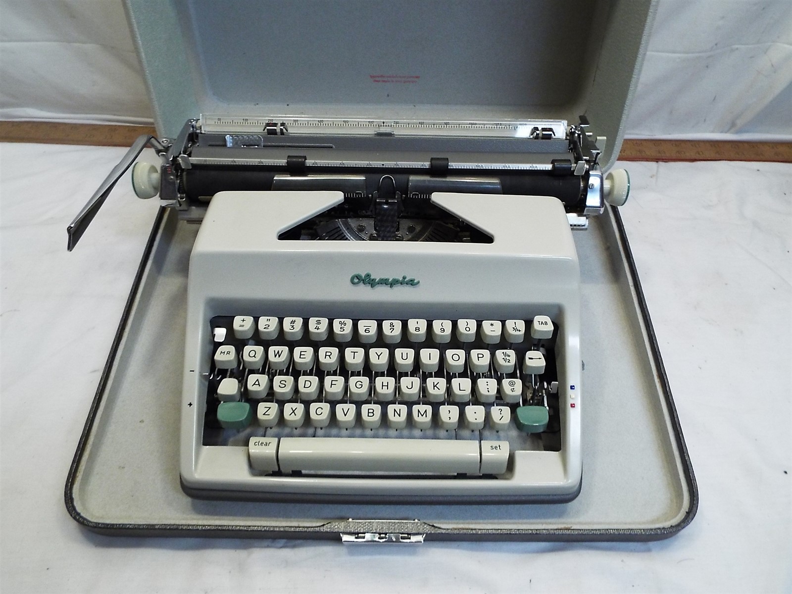 Vintage Olympia Werke SM8 Wide Carriage Manual Portable Typewriter