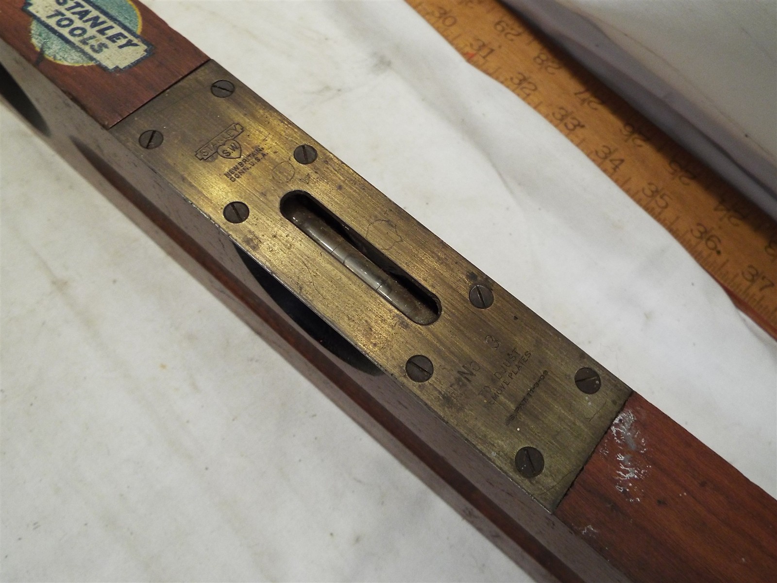 Stanley Sweetheart Cherry Wooden Level + Decal #3 24" 2 Bubble Brass Tipped Tool detailed image 2